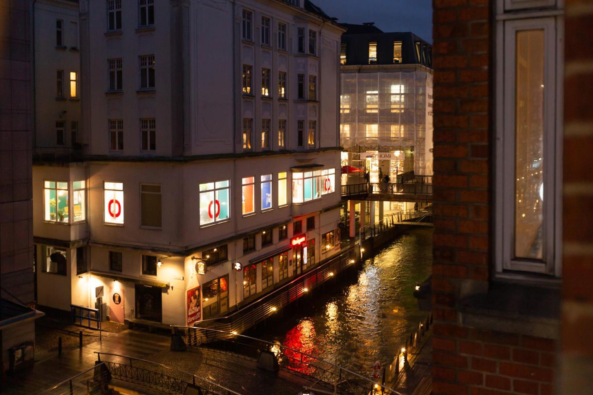 Come Stay In Aarhus - Close To Everything 4 People Bagian luar foto